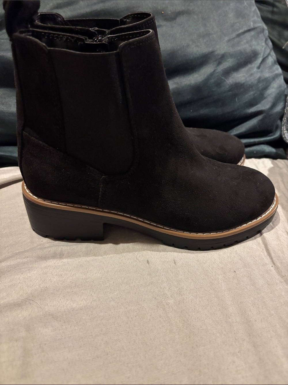 Kensie Black Suede Chelsea Ankle Boots with Lug Sole